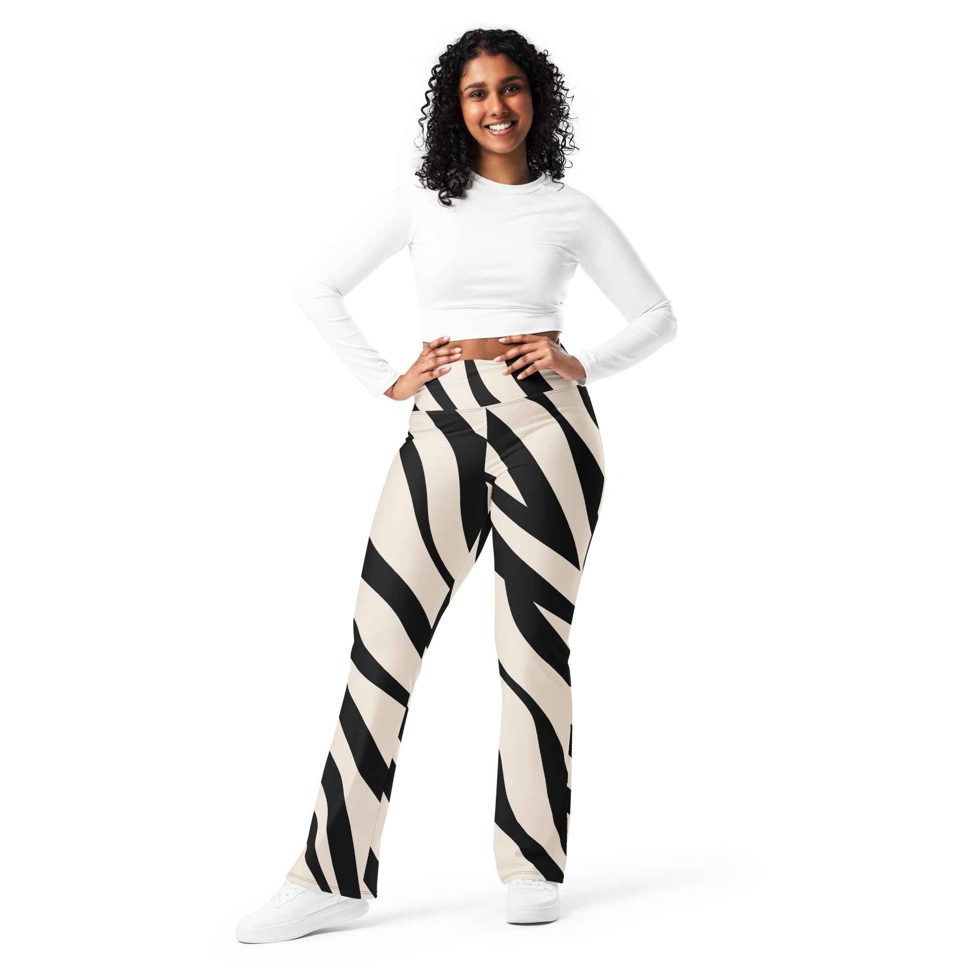 Wildlife Flare leggings