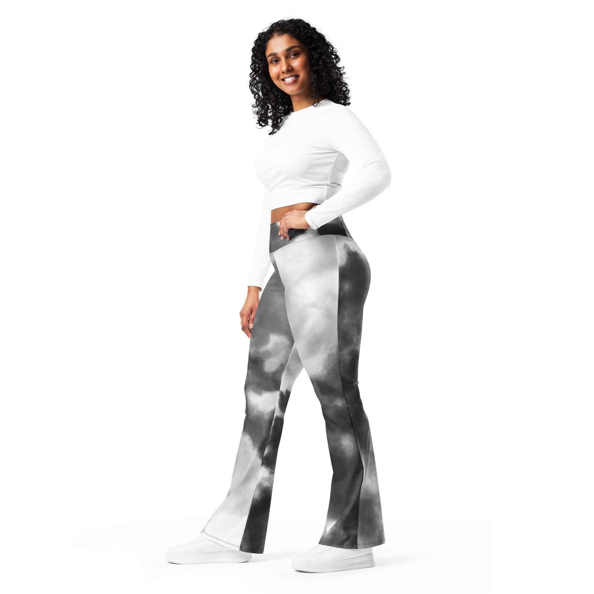 Cloudy Sky Flare leggings